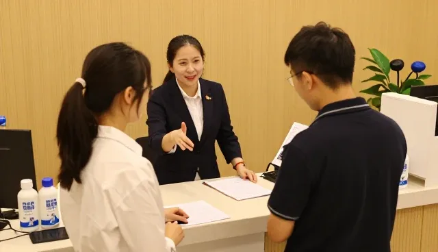 精细化学品在工业生产中的多样化应用解析